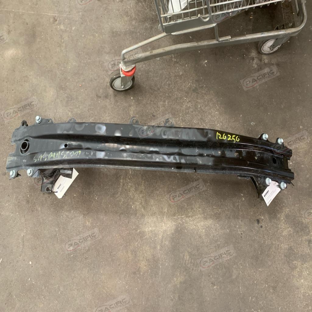Yaris Cross · XP210 2020-on