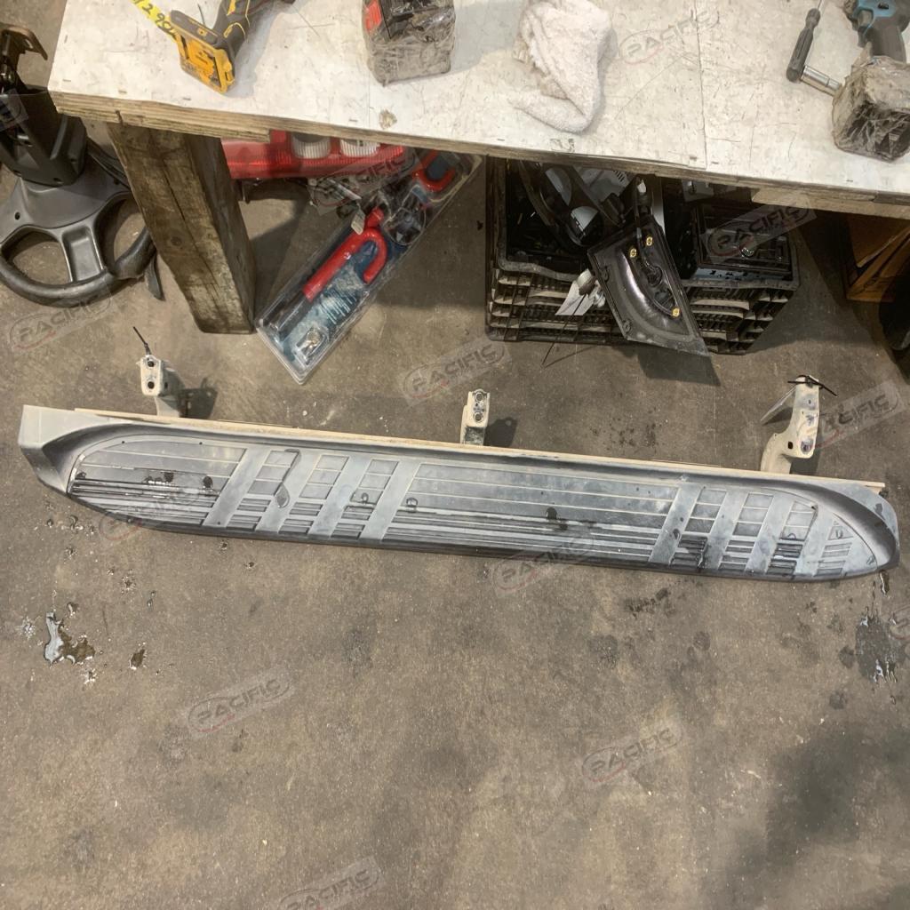 Landcruiser120 · KDJ120
