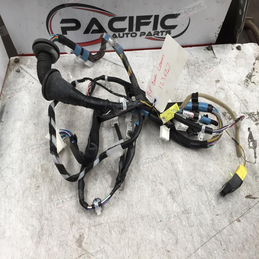 RAV4 · ASA44R 2012-2018