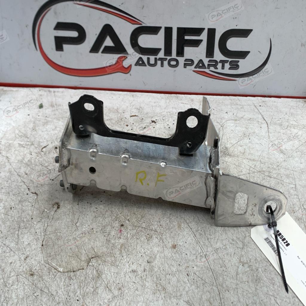 RAV4 · AXAH54