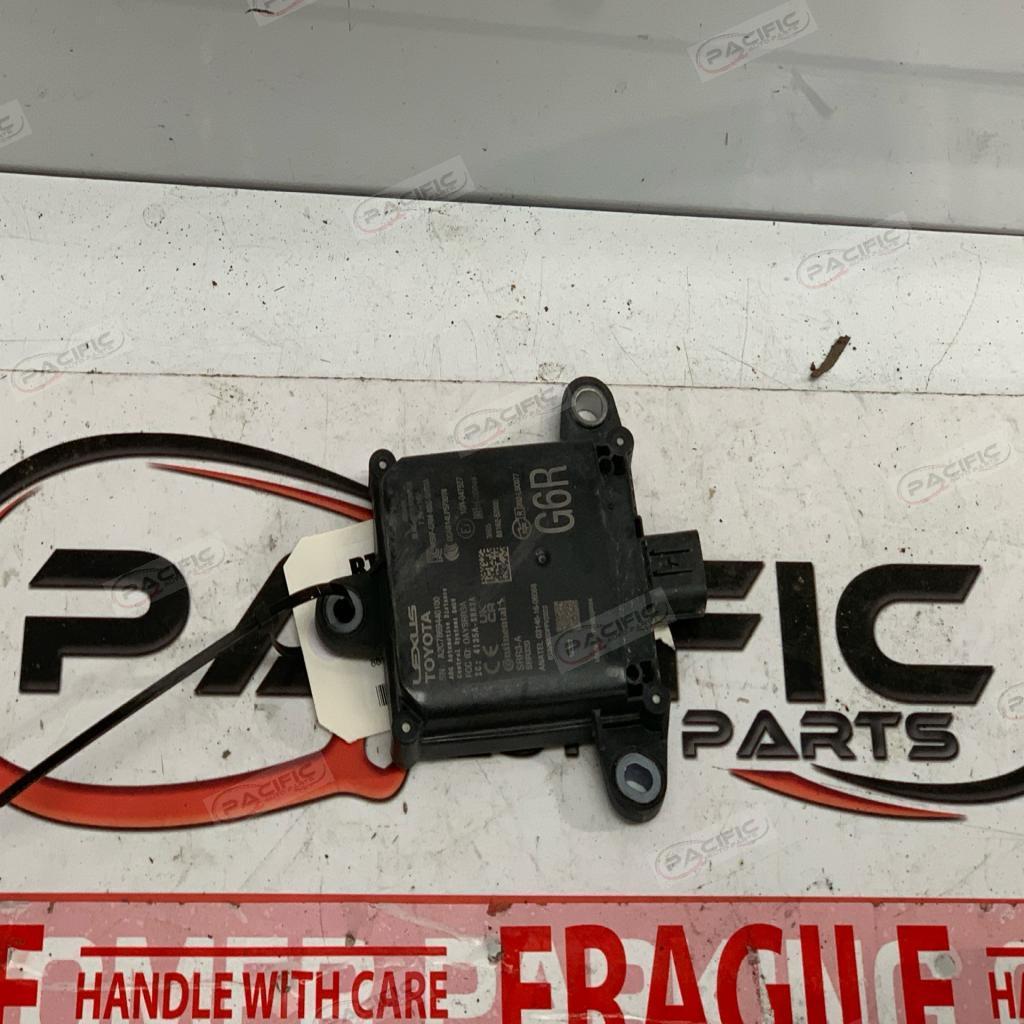 Yaris Cross · XP210 2020-on