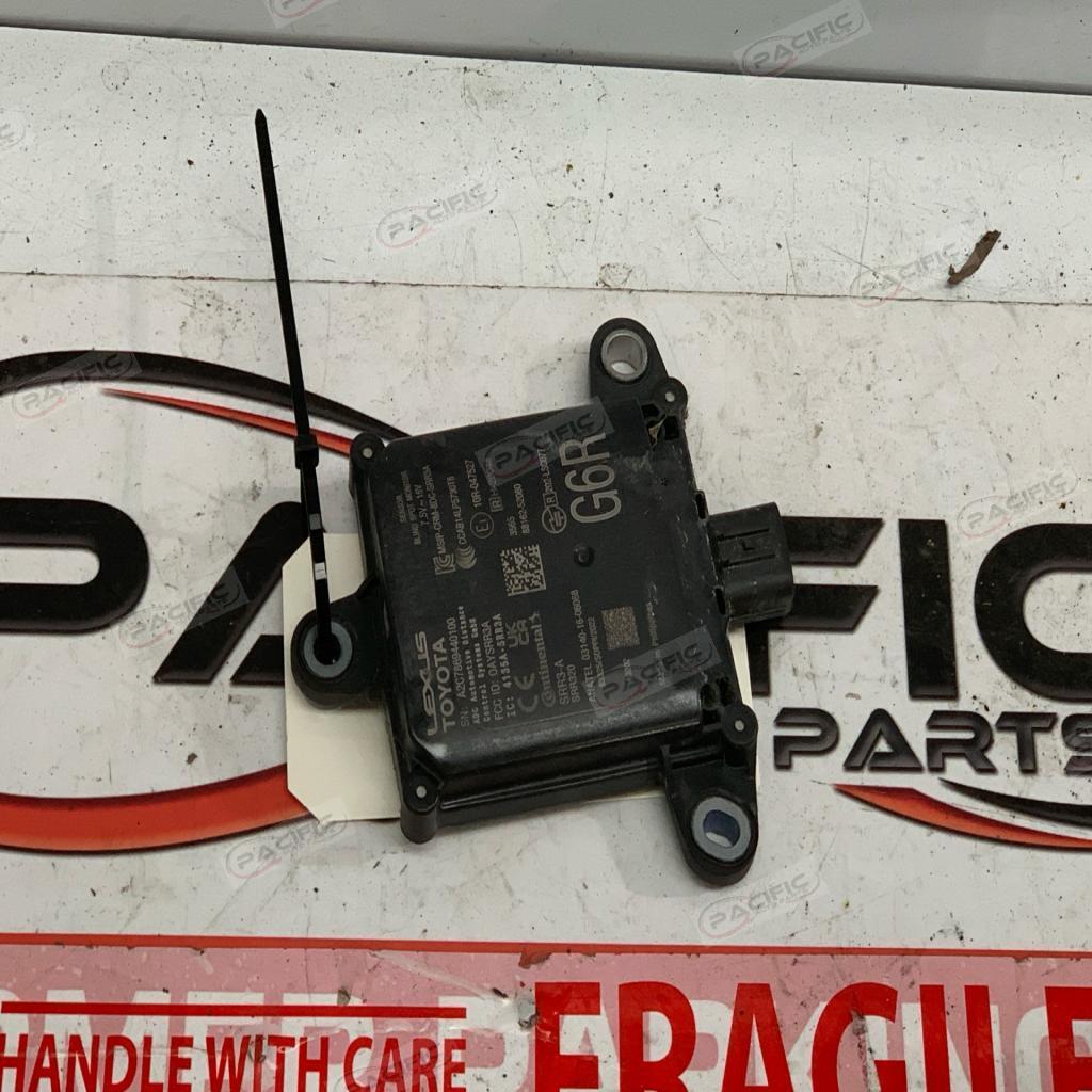 Yaris Cross · XP210 2020-on