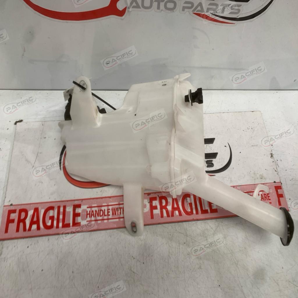 Yaris Cross · XP210 2020-on
