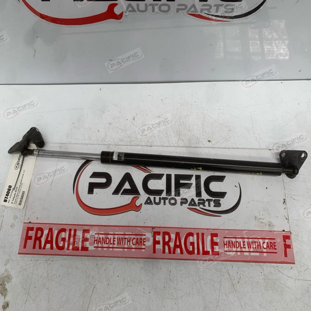 Hiace · KDH200 03/05-09/06