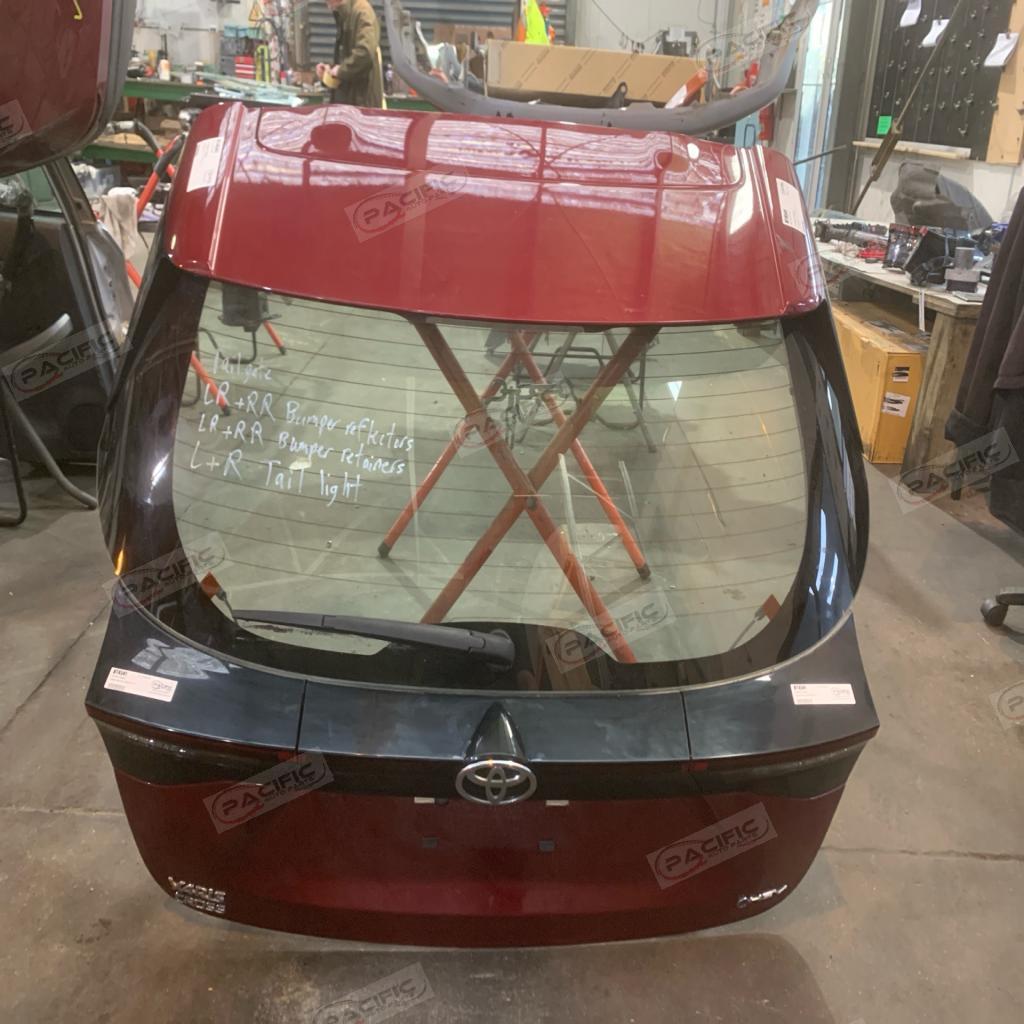 Yaris Cross · MXPJ10