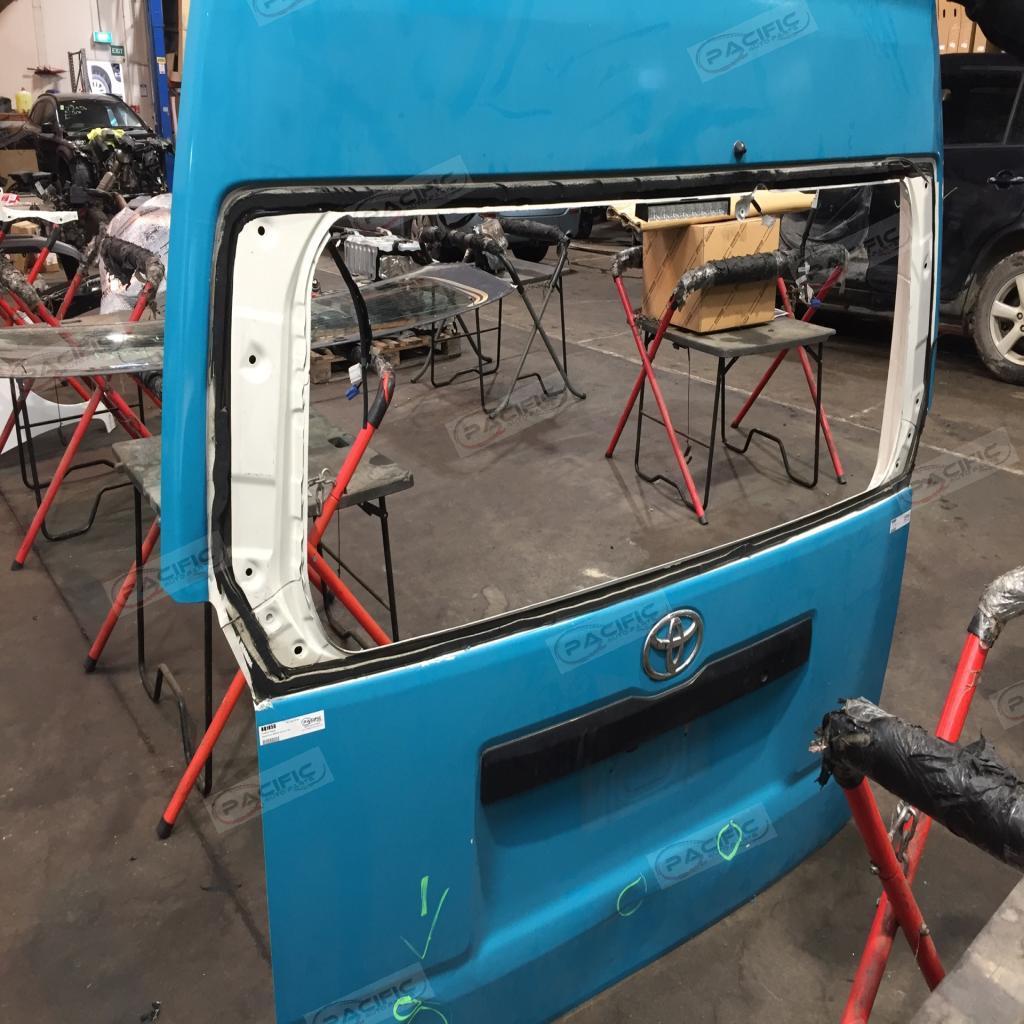Hiace · GDH300 2019-on