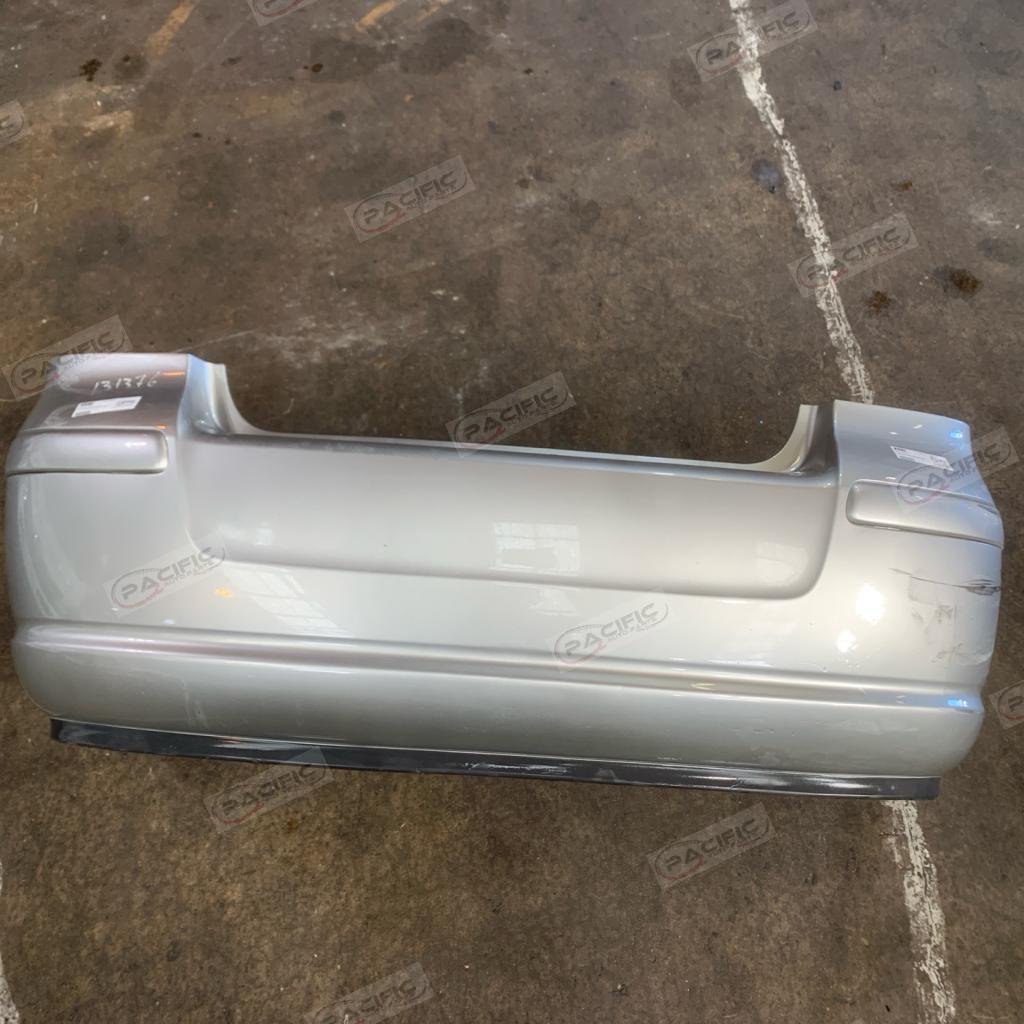 Avensis · AZT251 2003-2009